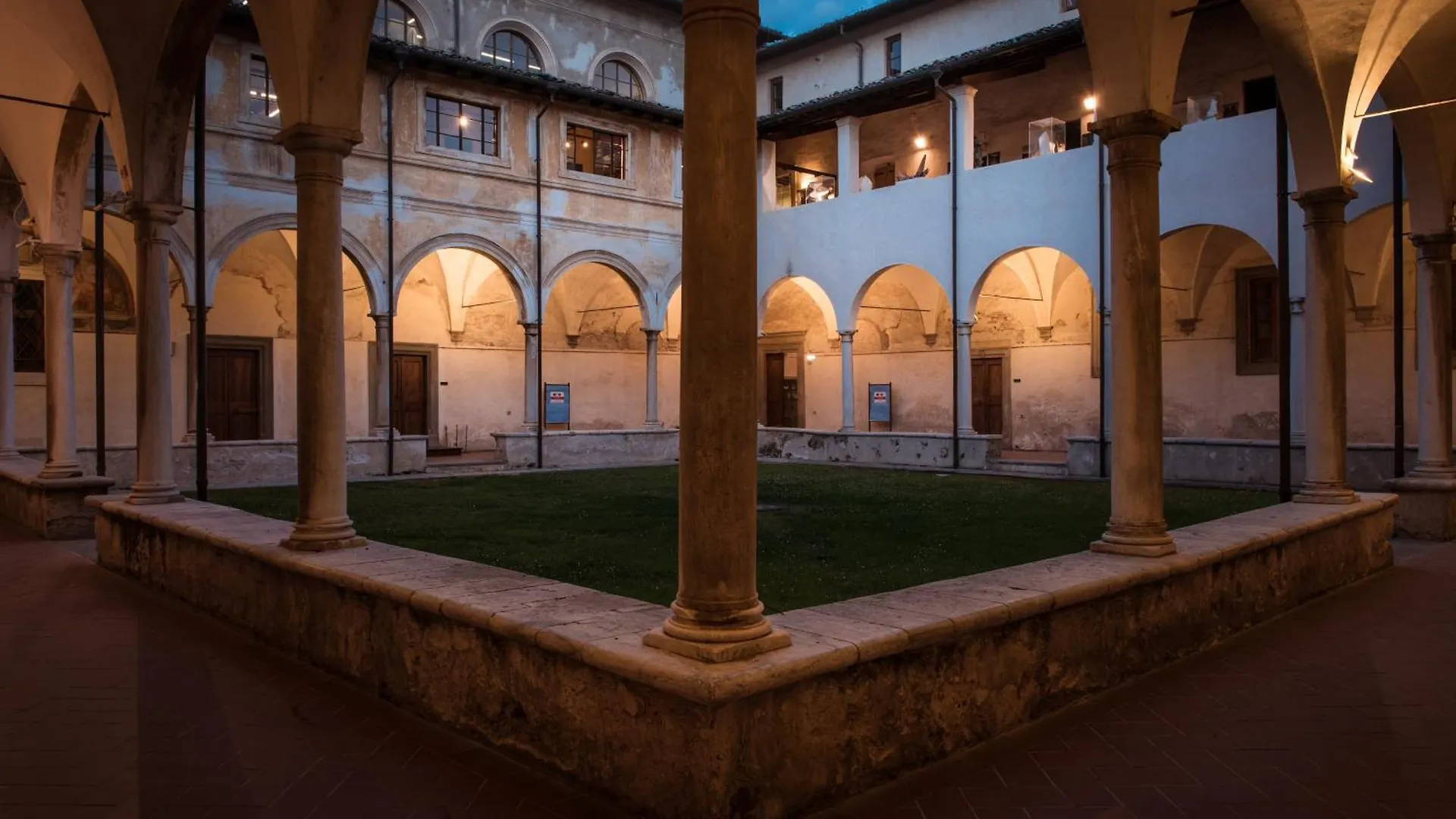 Loft Angela Pietrasanta Centro Apartment